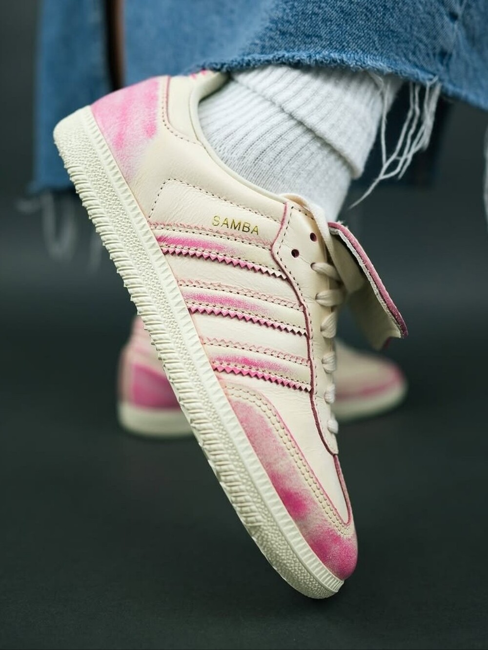 Adidas Samba LT Sneakers Distressed Crew White/Shock Pink - Picture 8 of 10